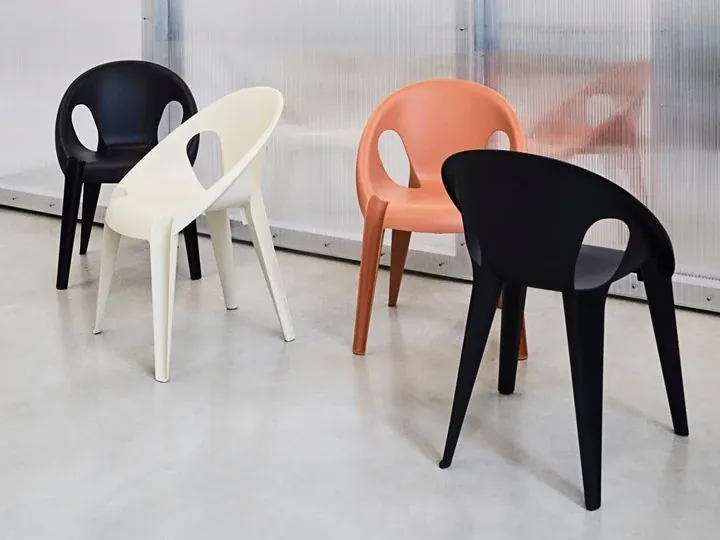 Monobloc Chair